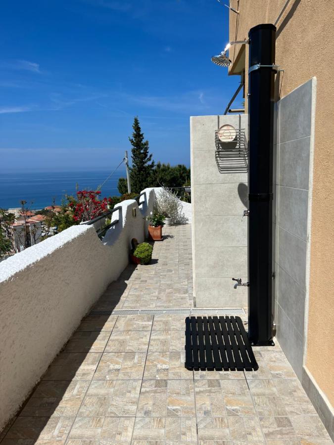 Aparthotel Vista Stromboli Paola Exterior foto